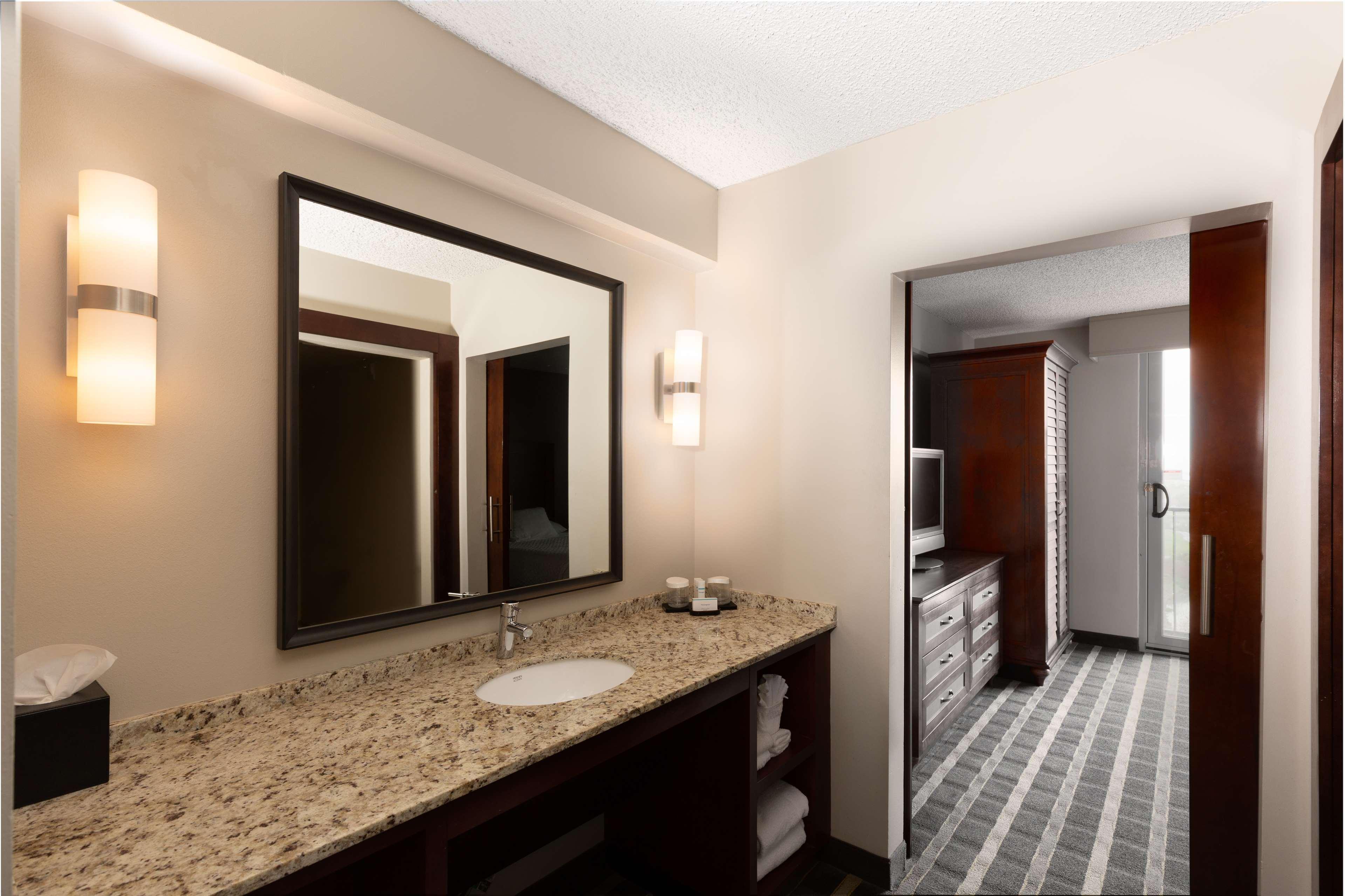 Embassy Suites San Francisco Airport - Waterfront Burlingame Exterior foto
