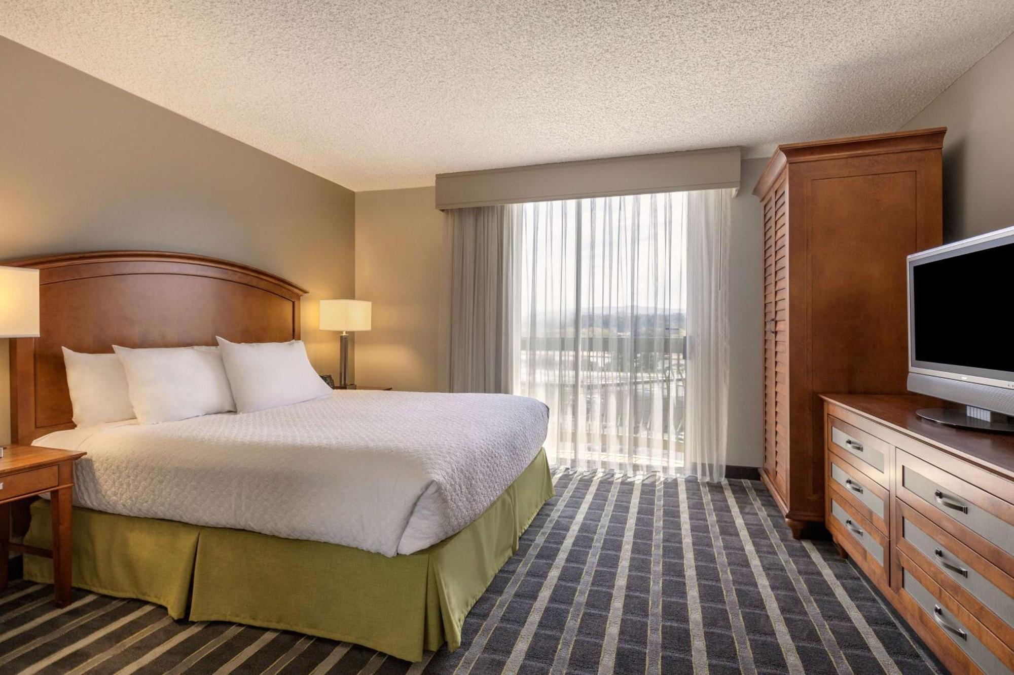 Embassy Suites San Francisco Airport - Waterfront Burlingame Exterior foto
