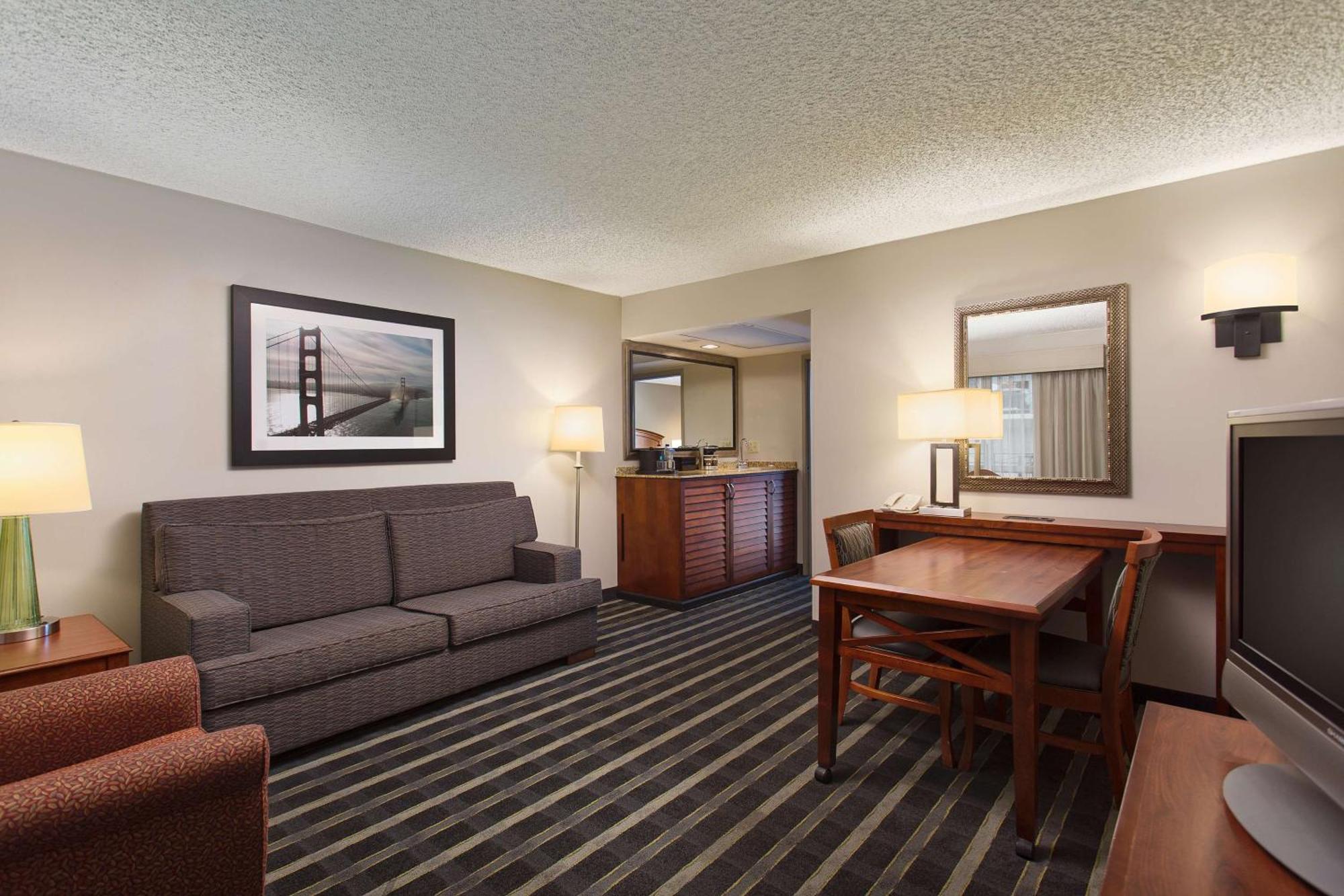 Embassy Suites San Francisco Airport - Waterfront Burlingame Exterior foto